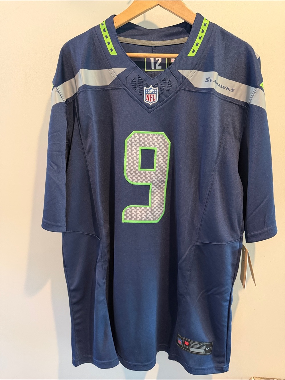 NFL Nike Vapor F.U.S.E. Engineered Men's L Seattle Seahawks Walker III Jersey